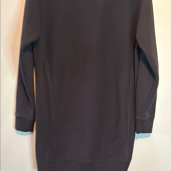 Champion Black Crewneck Sweater - Picture 8 of 8